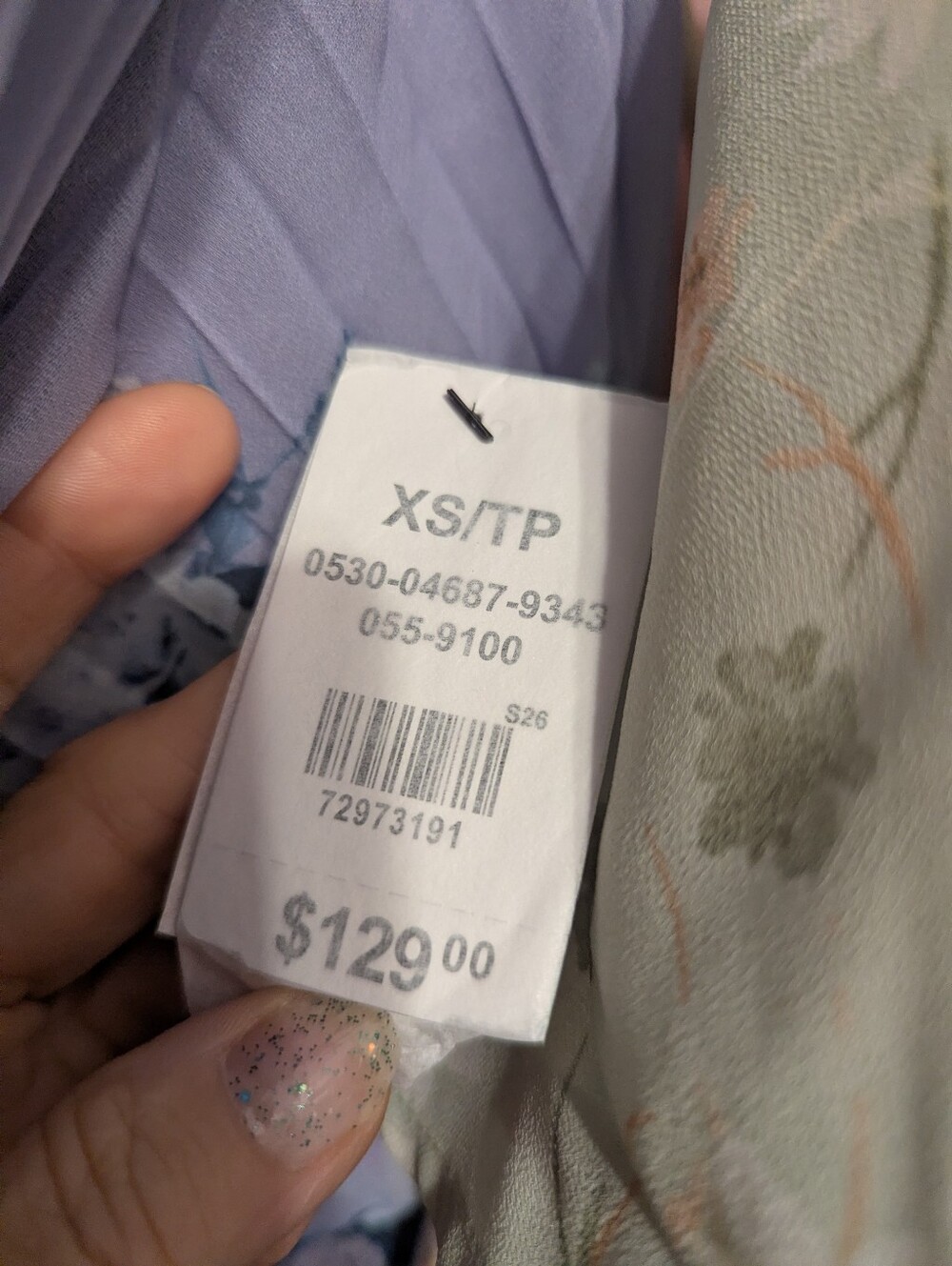 Suzy Shier Lavender Floral Pleated V-Neck Midi Dress - Picture 4 of 4